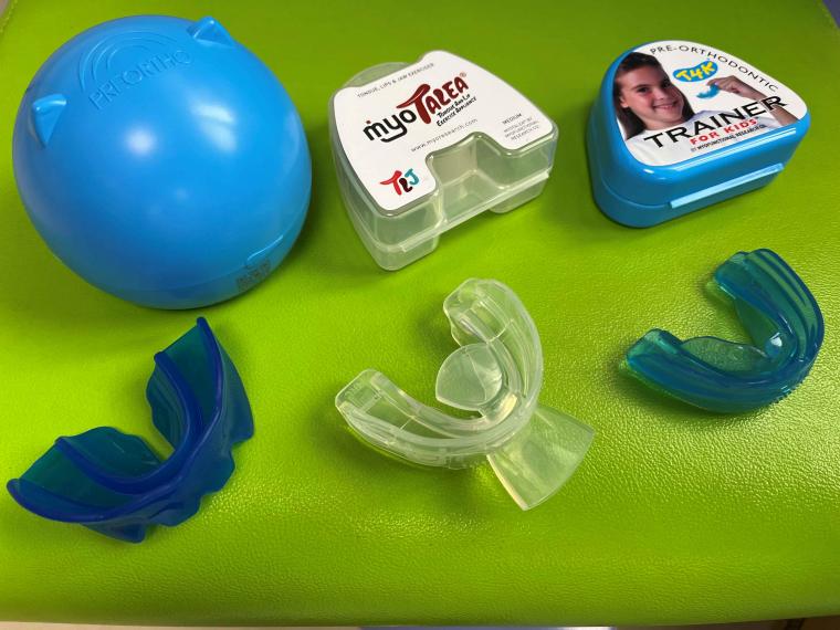 マウスピースで「お口の癖」を直す？お子さまの歯並びを変える習慣